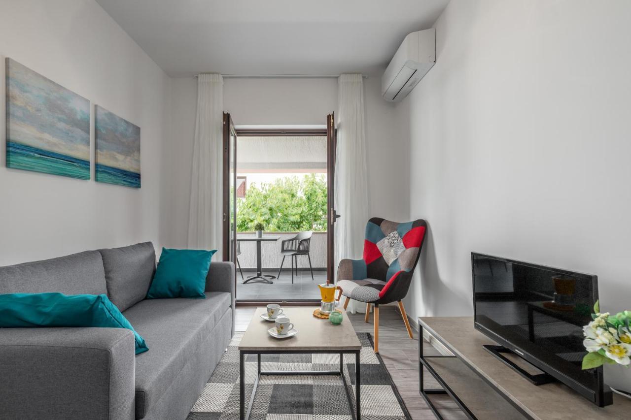 New 2020! Apartments Sanja Πόρετς Εξωτερικό φωτογραφία