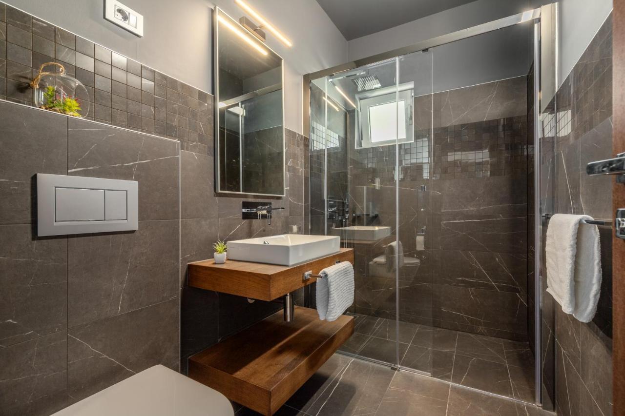 New 2020! Apartments Sanja Πόρετς Εξωτερικό φωτογραφία