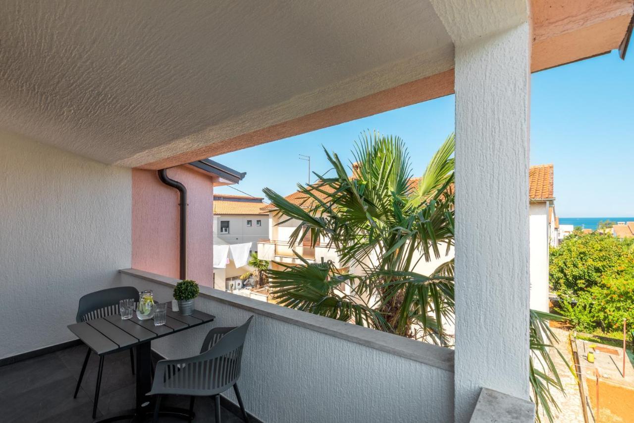 New 2020! Apartments Sanja Πόρετς Εξωτερικό φωτογραφία